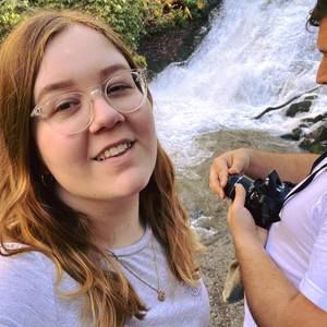 Meet your Posher, Julia